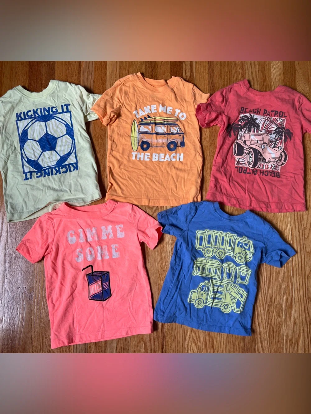 5 pack- Bright Graphic Tee combo- all carters/oshkosh- all 2T